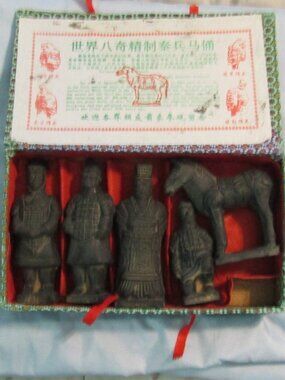Lot of 5 in Box CHINESE QIN DYNASTY Terra Cotta WARRIORS & HORSE Statues
